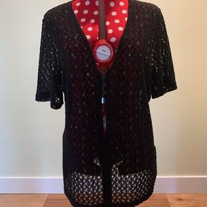 Pennington’s short sleeve crochet cardigan